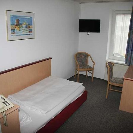 Hotel Vorsfelder Hof Wolfsburg Esterno foto
